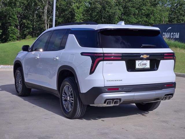 2026 Summit White Chevrolet Traverse LT FWD SUV