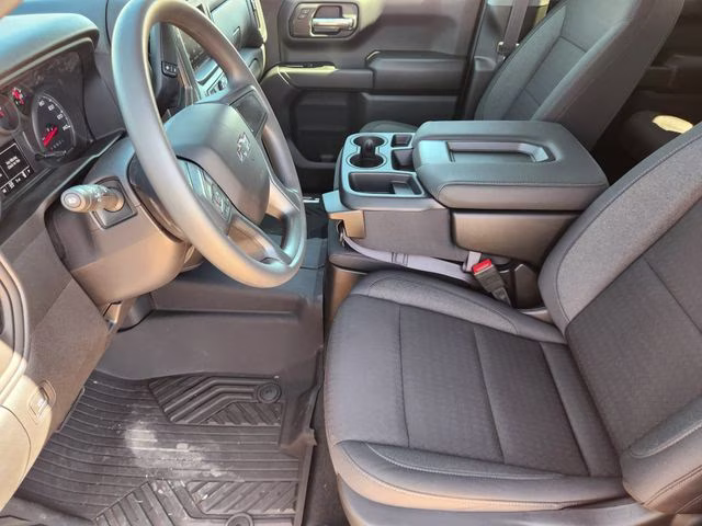 2026 Sterling Gray Metallic Chevrolet Silverado 1500 Custom Trail Boss 4X4 Truck