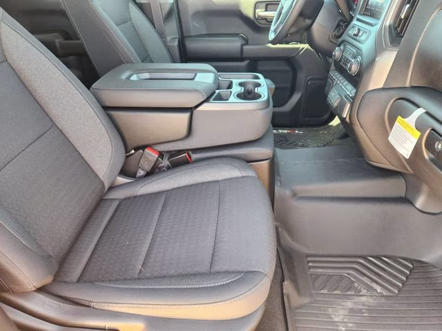 2026 Sterling Gray Metallic Chevrolet Silverado 1500 Custom Trail Boss 4X4 Truck