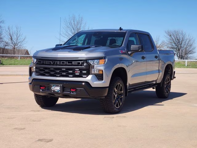 2026 Sterling Gray Metallic Chevrolet Silverado 1500 Custom Trail Boss 4X4 Truck