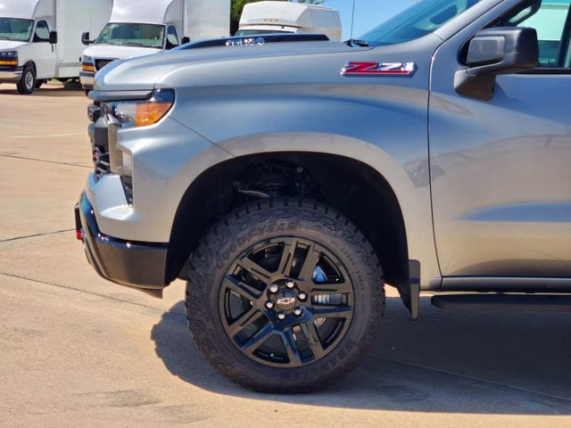 2026 Sterling Gray Metallic Chevrolet Silverado 1500 Custom Trail Boss 4X4 Truck