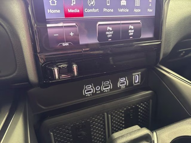 2026 Diamond Black Crystal Pearlcoat Ram 1500 Rebel 4X4 Truck