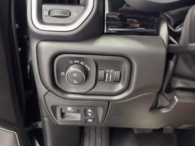 2026 Diamond Black Crystal Pearlcoat Ram 1500 Laramie Night Edition 4X4 Truck