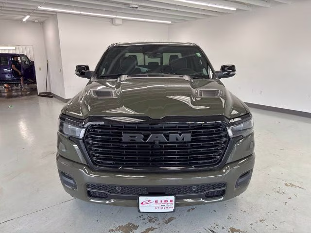 2026 Tank Ram 1500 Laramie Night Edition 4X4 Truck