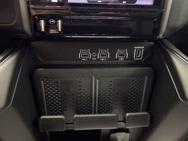 2026 Tank Ram 1500 Laramie Night Edition 4X4 Truck