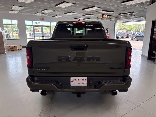2026 Tank Ram 1500 Laramie Night Edition 4X4 Truck