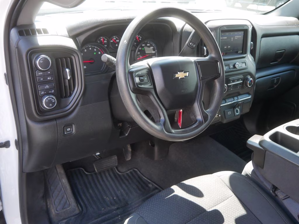 2020 Summit White Chevrolet Silverado 1500 Custom 4X4 Truck