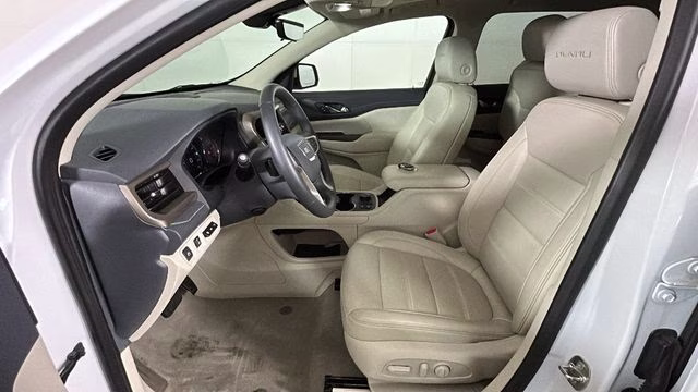 2023 White Frost Tricoat GMC Acadia Denali AWD SUV