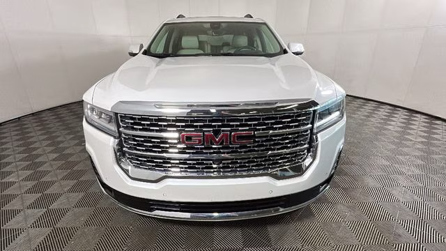 2023 White Frost Tricoat GMC Acadia Denali AWD SUV