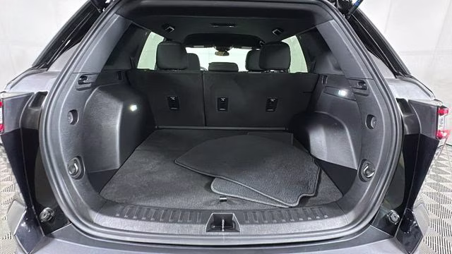 2025 Mosaic Black Metallic Chevrolet Equinox LT FWD SUV