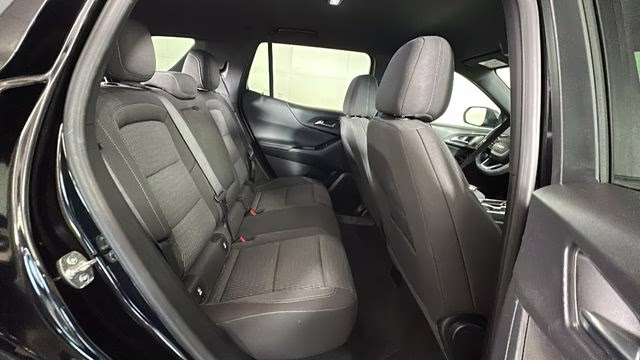 2025 Mosaic Black Metallic Chevrolet Equinox LT FWD SUV
