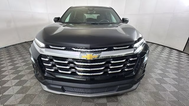 2025 Mosaic Black Metallic Chevrolet Equinox LT FWD SUV