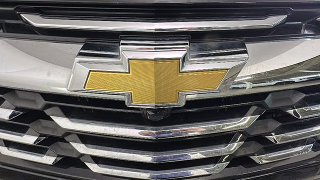2025 Mosaic Black Metallic Chevrolet Equinox LT FWD SUV