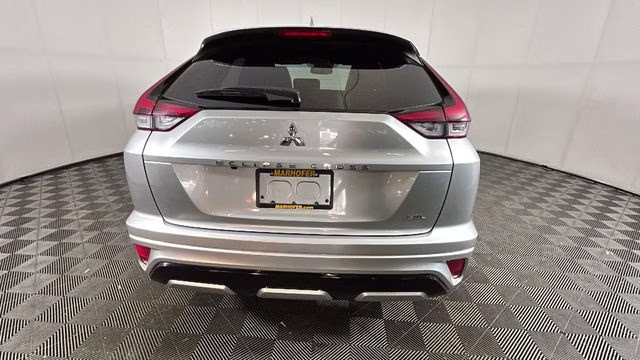 2025 White Mitsubishi Eclipse Cross SEL 4X4 SUV