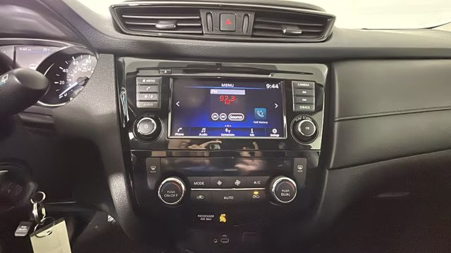 2020 Gun Metallic Nissan Rogue S FWD SUV