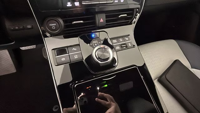 2023 Harbor Mist Gray Pearl Subaru Solterra Limited AWD SUV
