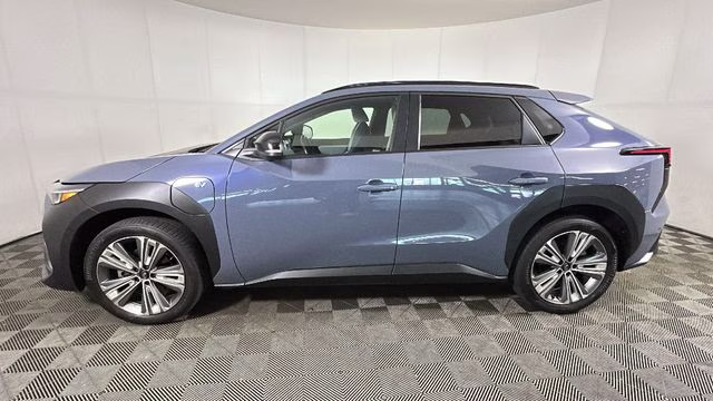 2023 Harbor Mist Gray Pearl Subaru Solterra Limited AWD SUV