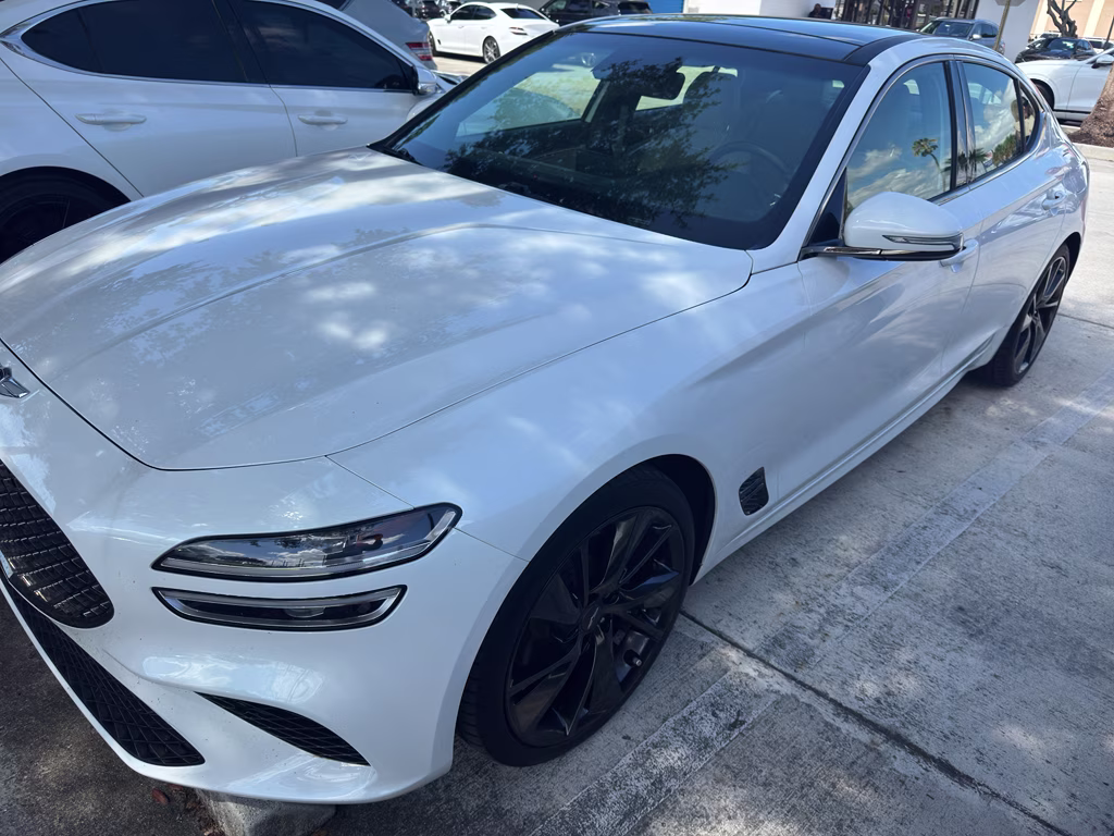 2023 Uyuni White Genesis G70 2.0T RWD Sedan