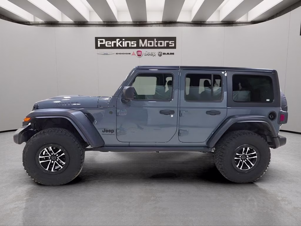 2024 Anvil Clear Coat Jeep Wrangler Sport 4X4 SUV