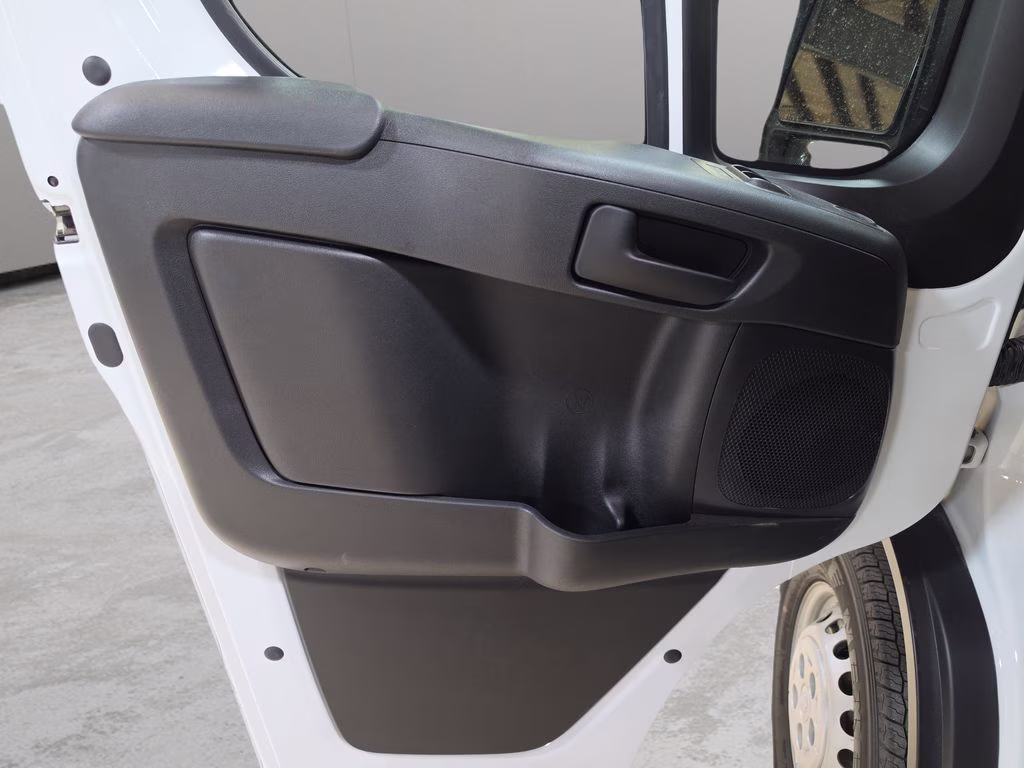 2026 Bright White Clearcoat Ram ProMaster 1500 Low Roof FWD Van