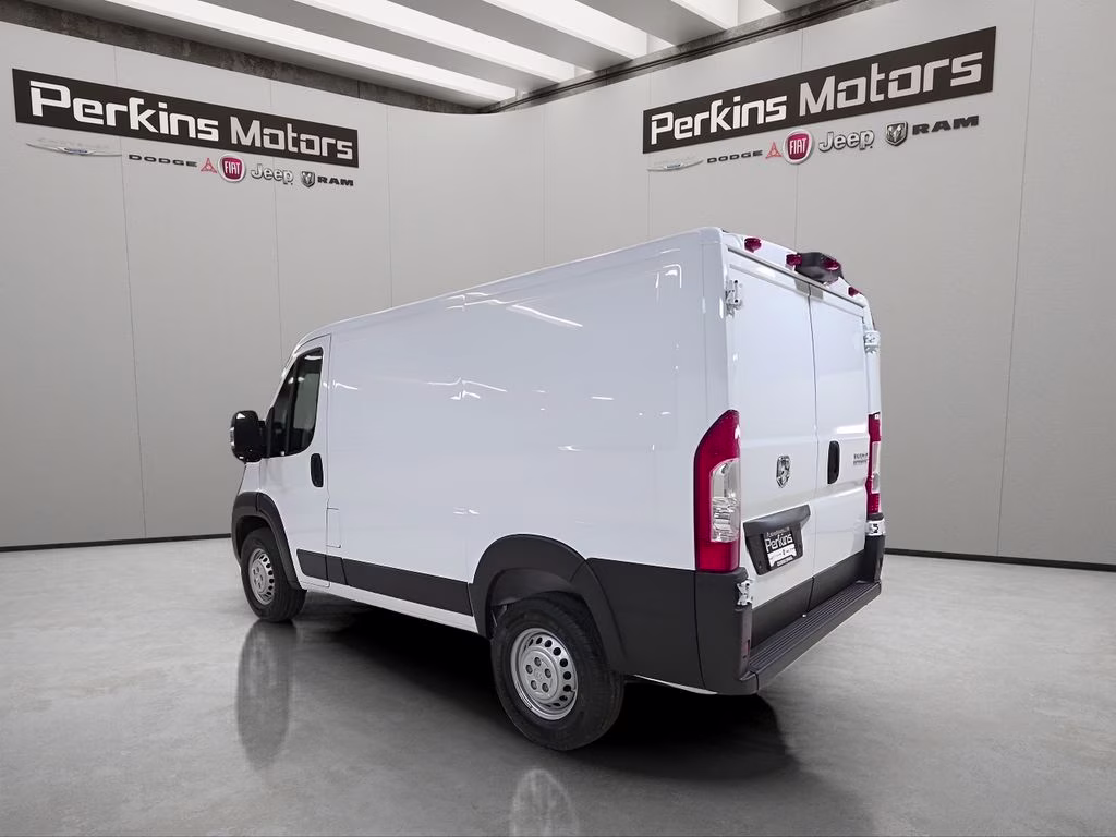 2026 Bright White Clearcoat Ram ProMaster 1500 Low Roof FWD Van