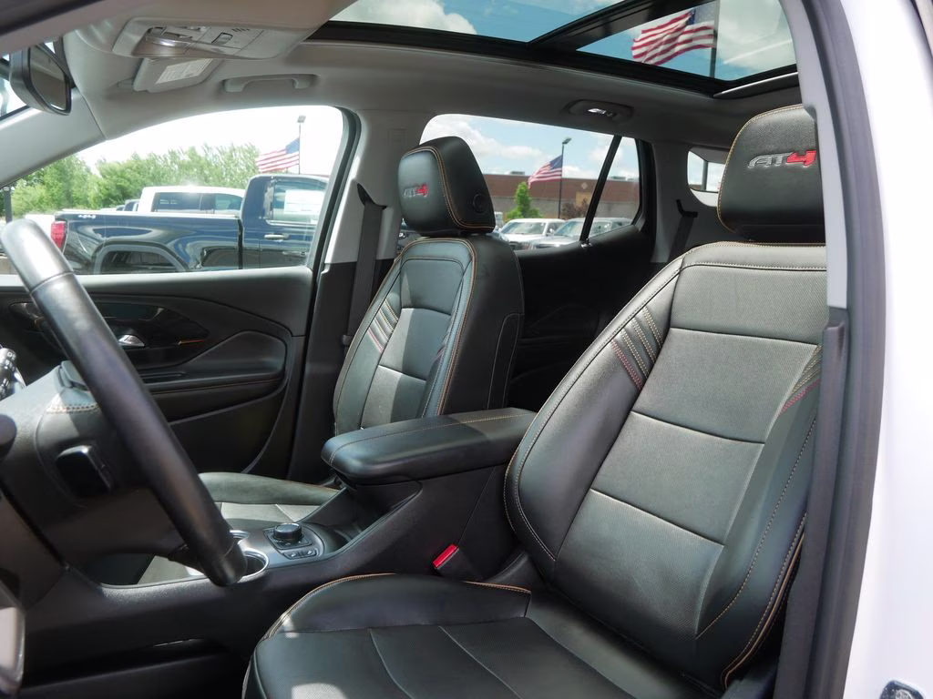 2022 Summit White GMC Terrain AT4 AWD SUV