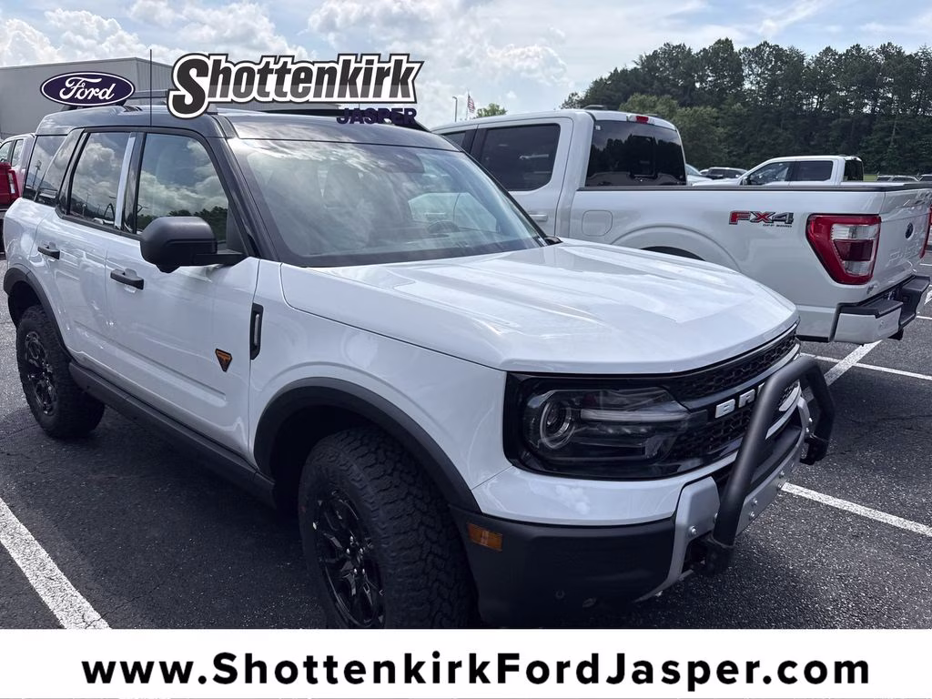 2026 Oxford White Ford Bronco Sport Badlands 4X4 SUV