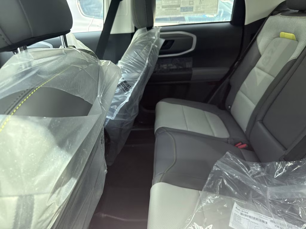 2026 Oxford White Ford Bronco Sport Badlands 4X4 SUV
