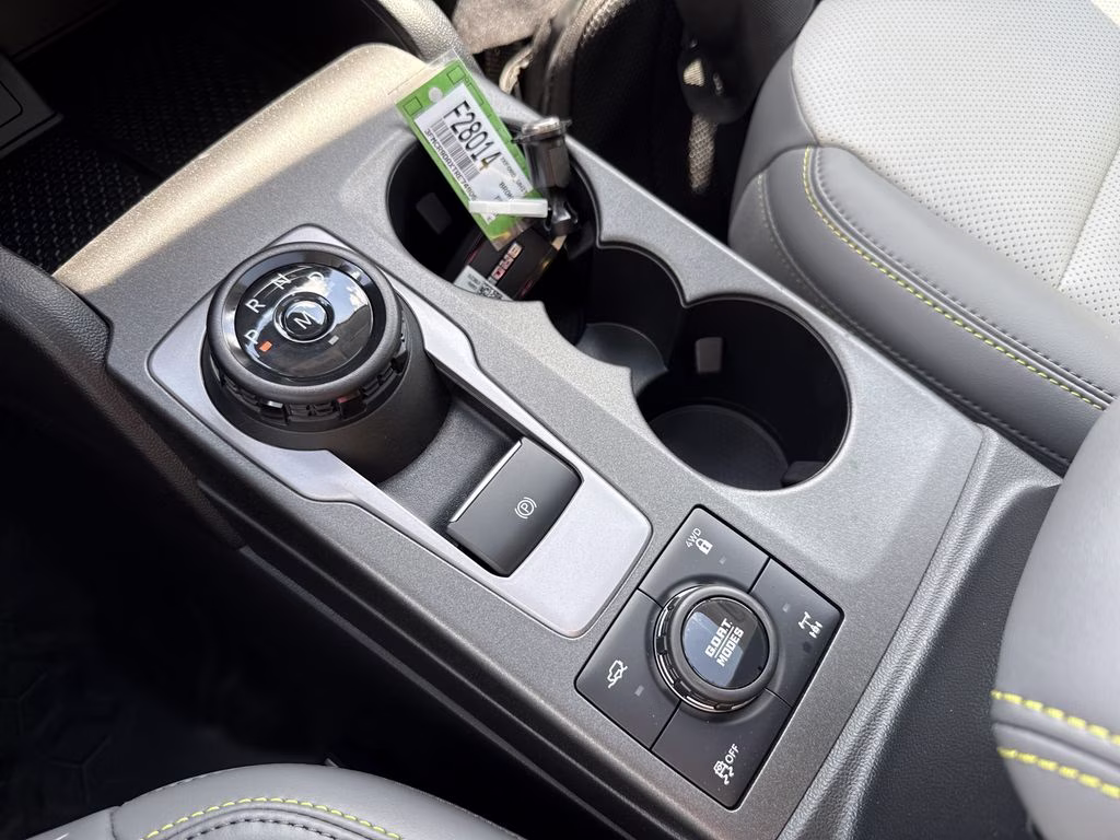 2026 Oxford White Ford Bronco Sport Badlands 4X4 SUV