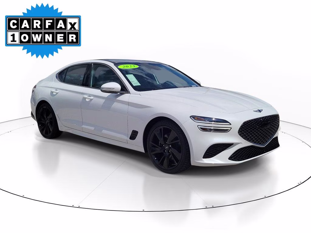 2023 Uyuni White Genesis G70 Sport Prestige 2.0T RWD Sedan