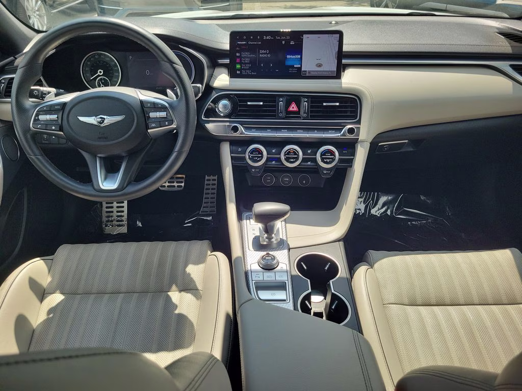 2023 Uyuni White Genesis G70 Sport Prestige 2.0T RWD Sedan