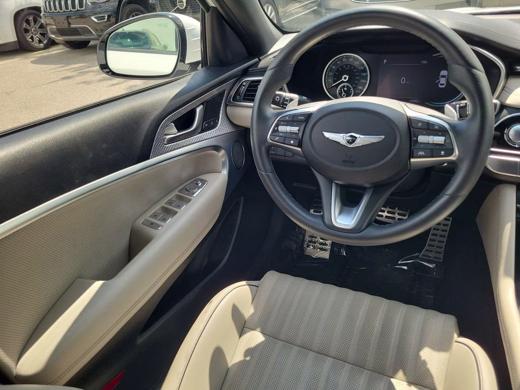 2023 Uyuni White Genesis G70 Sport Prestige 2.0T RWD Sedan