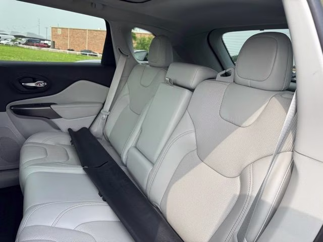 2020 Olive Green Jeep Cherokee Limited 4X4 SUV