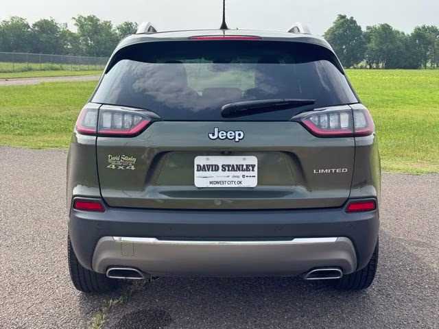 2020 Olive Green Jeep Cherokee Limited 4X4 SUV
