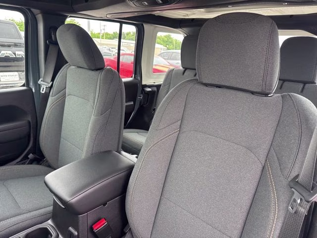 2026 Anvil Clear Coat Jeep Wrangler Sport 4X4 SUV