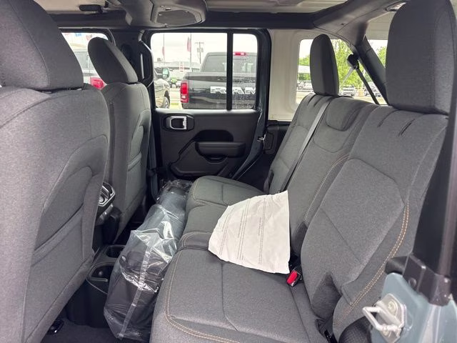 2026 Anvil Clear Coat Jeep Wrangler Sport 4X4 SUV