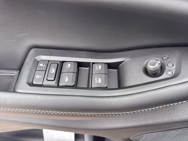 2026 Gray Metallic Jeep Grand Cherokee Laredo X RWD SUV
