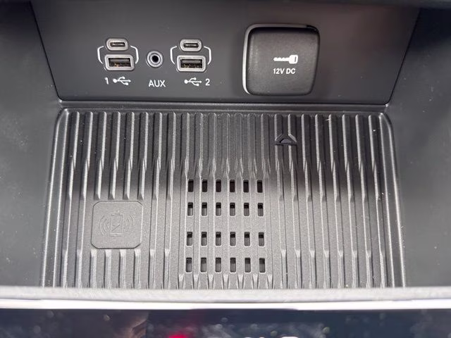 2026 Silver Zynith Jeep Grand Cherokee Laredo Altitude RWD SUV
