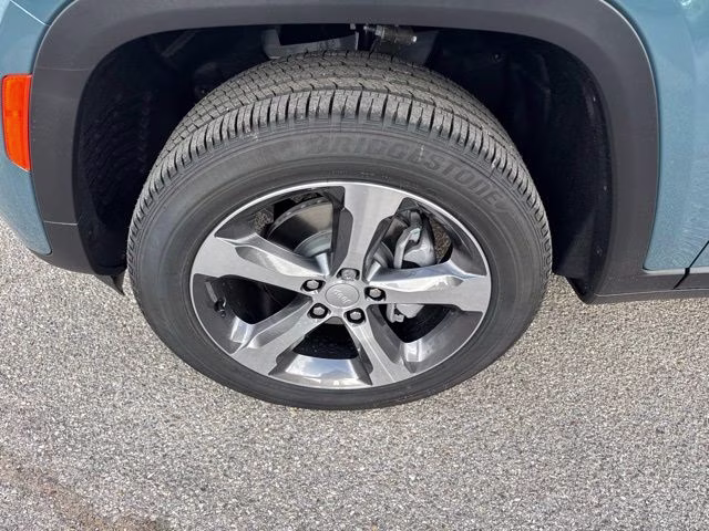 2026 Steel Blue Jeep Grand Cherokee Limited RWD SUV