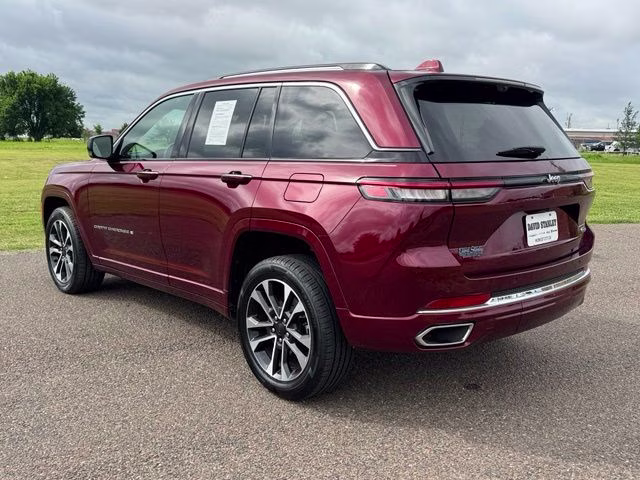 2022 Velvet Jeep Grand Cherokee Overland RWD SUV