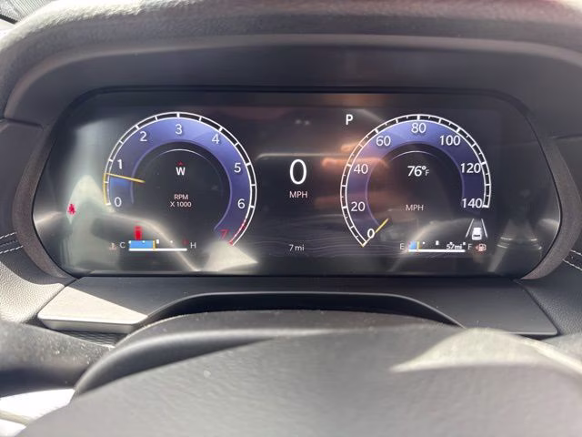 2026 Diamond Black Crystal Pearlcoat Jeep Grand Cherokee Laredo 4X4 SUV