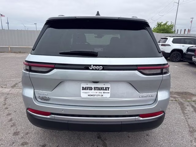 2026 Silver Zynith Jeep Grand Cherokee Limited 4X4 SUV