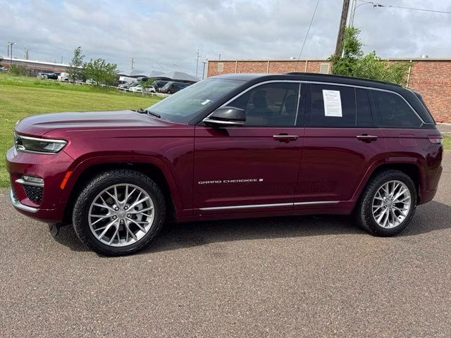 2024 Velvet Jeep Grand Cherokee Summit 4X4 SUV
