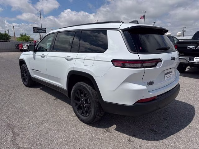 2026 Bright White Clearcoat Jeep Grand Cherokee L Laredo RWD SUV