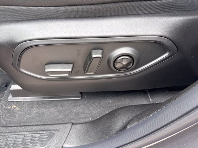 2026 Baltic Gray Metallic Clearcoat Jeep Grand Cherokee L Laredo RWD SUV