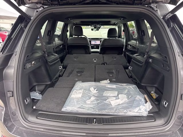 2026 Baltic Gray Metallic Clearcoat Jeep Grand Cherokee L Laredo RWD SUV