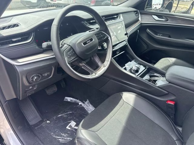 2026 Silver Zynith Jeep Grand Cherokee L Laredo RWD SUV