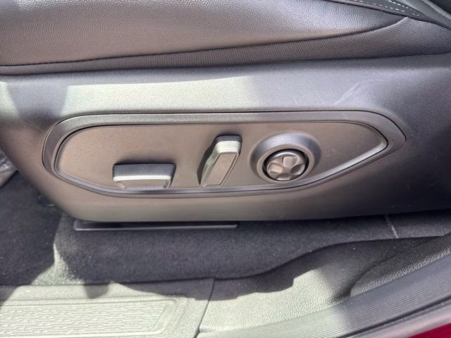 2026 Velvet Red Pearlcoat Jeep Grand Cherokee L Laredo RWD SUV