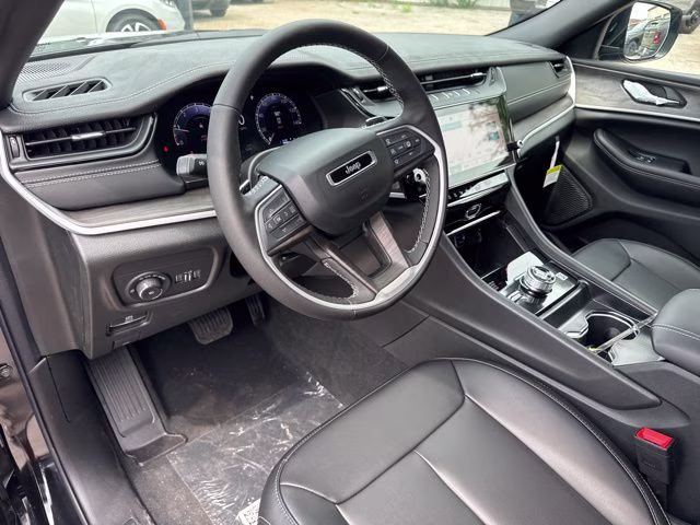 2026 Diamond Black Jeep Grand Cherokee L Limited 4X4 SUV