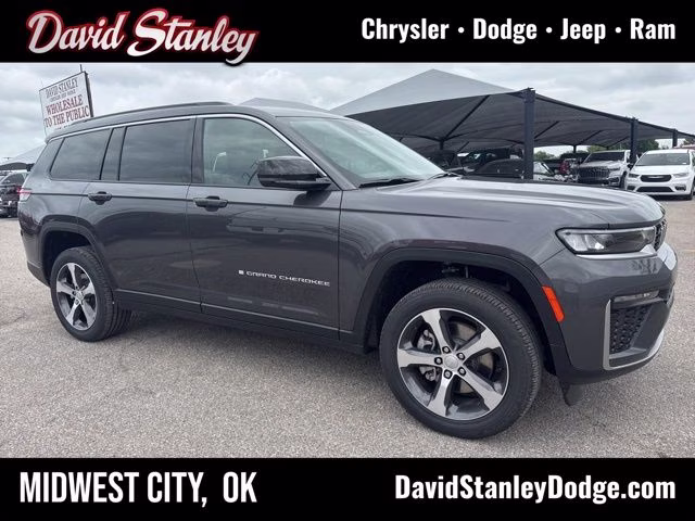 2026 Baltic Gray Metallic Clearcoat Jeep Grand Cherokee L Limited 4X4 SUV